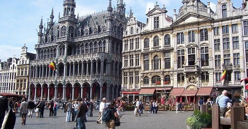 Belgio. Il governo: registrazione obbligatoria anche per le scommesse e autoesclusione per le lotterie Belgio. Il governo: registrazione obbligatoria anche per le scommesse e autoesclusione per le lotterie
