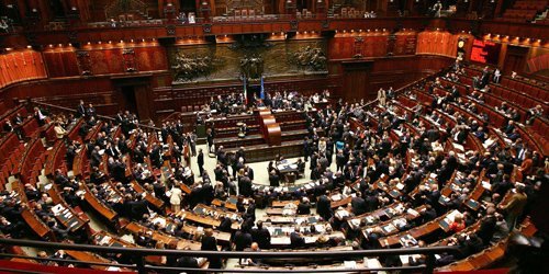 Decreto fiscale 2020: vietata titolarità di esercizi che offrono gioco a chi non ha rispettato pagamento imposte/tasse o contributi previdenziali Decreto fiscale 2020: vietata titolarità di esercizi che offrono gioco a chi non ha rispettato pagamento imposte/tasse o contributi previdenziali