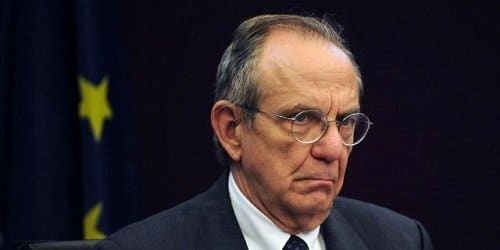 Pubblicità lotterie istantanee, il Ministro Padoan: “Messaggi via mail possono nascondere truffe online. Per gioco pubblico legale materia ben regolamentata” Pubblicità lotterie istantanee, il Ministro Padoan: “Messaggi via mail possono nascondere truffe online. Per gioco pubblico legale materia ben regolamentata”