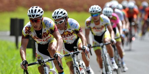 Scommesse Giro d’Italia: Bernal, Evenepoel e Yates si giocano il successo. Nibali ci prova: la tripletta dello Squalo a 25 su Sisal.it Scommesse Giro d’Italia: Bernal, Evenepoel e Yates si giocano il successo. Nibali ci prova: la tripletta dello Squalo a 25 su Sisal.it