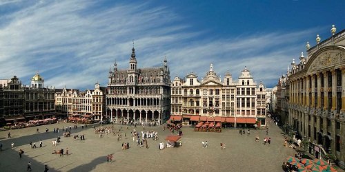 Belgio, la Gambling Commission lancia corsi di formazione per gli esercenti del gioco d’azzardo: collaborazione e responsabilità al centro Belgio, la Gambling Commission lancia corsi di formazione per gli esercenti del gioco d’azzardo: collaborazione e responsabilità al centro