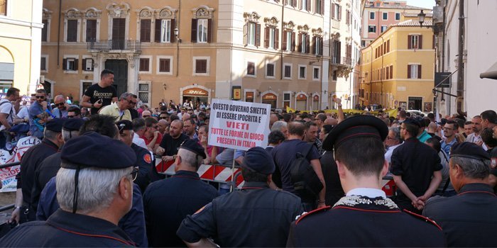 AGCAI: “Massiccia partecipazione alla manifestazione del 31 e all’astensione alla raccolta del 1 febbraio insieme ad Agge Sardegna” AGCAI: “Massiccia partecipazione alla manifestazione del 31 e all’astensione alla raccolta del 1 febbraio insieme ad Agge Sardegna”