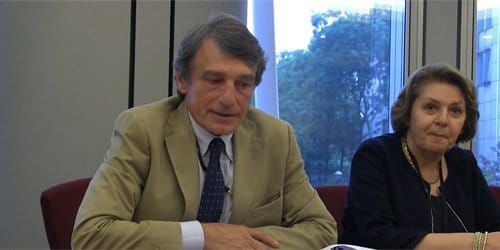 Sassoli (Vice presidente Parlamento EU) auspica “una decisione a livello europeo” sul gioco d’azzardo (video) Sassoli (Vice presidente Parlamento EU) auspica “una decisione a livello europeo” sul gioco d’azzardo (video)