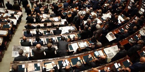 Stato di previsione: Mef provvede ad adeguamento stanziamenti capitoli destinati a pagamento premi vincite dei giochi pronostici, scommesse e lotterie senato