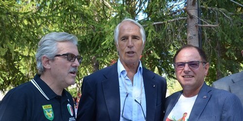 Terremoto. F.I.DART-FIGEST organizza raccolta fondi. Plank (F.I.DART): “Vogliamo restituire un futuro ai nostri connazionali” Terremoto. F.I.DART-FIGEST organizza raccolta fondi. Plank (F.I.DART): “Vogliamo restituire un futuro ai nostri connazionali”