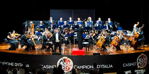 Il “Gran gala” di Ottavio Palmieri conquista il pubblico del Casinò Campione d’Italia Il “Gran gala” di Ottavio Palmieri conquista il pubblico del Casinò Campione d’Italia