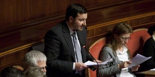 Vacciano (Misto): “Le restrizioni alla pubblicità sul gioco d’azzardo non funzionano” Vacciano (Misto): “Le restrizioni alla pubblicità sul gioco d’azzardo non funzionano”