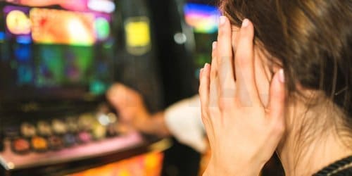 Contrasto al gioco d’azzardo patologico: attivo a Sesto Fiorentino (FI) lo Sportello di ascolto per famiglie e persone a rischio Contrasto al gioco d’azzardo patologico: attivo a Sesto Fiorentino (FI) lo Sportello di ascolto per famiglie e persone a rischio