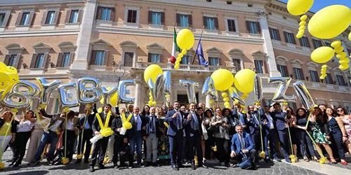 Byebye cambiamento. Con le slot avete fatto esattamente come tutti gli altri Byebye cambiamento. Con le slot avete fatto esattamente come tutti gli altri