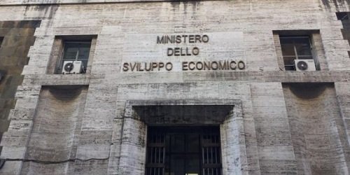 Giochi, sindacati aderiscono a manifestazione del 18 settembre e scrivono al Mise: attivare tavolo di crisi Giochi, sindacati aderiscono a manifestazione del 18 settembre e scrivono al Mise: attivare tavolo di crisi