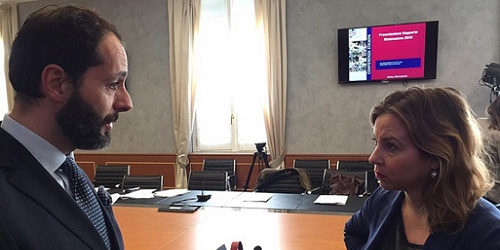 Incontro tra il ministro della sanità Giulia Grillo e il Presidente di Federgioco, Olmo Romeo Incontro tra il ministro della sanità Giulia Grillo e il Presidente di Federgioco, Olmo Romeo