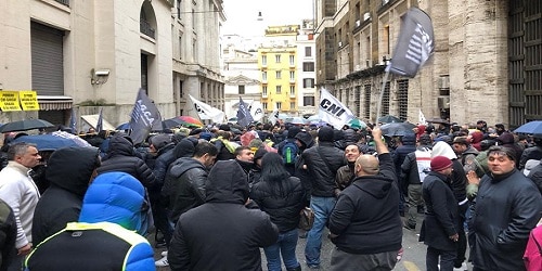 Associazioni settore scommesse: “Appoggio a manifestazione Sapar, è il momento che Governo riceva messaggio univoco da tutto il comparto” Associazioni settore scommesse: “Appoggio a manifestazione Sapar, è il momento che Governo riceva messaggio univoco da tutto il comparto”