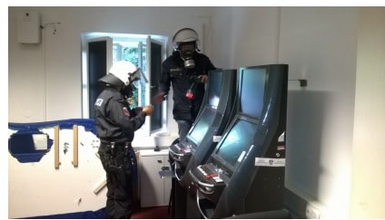109 slot e 7 sale chiuse. Il pugno di ferro dell’Austria contro il gioco illegale 109 slot e 7 sale chiuse. Il pugno di ferro dell’Austria contro il gioco illegale