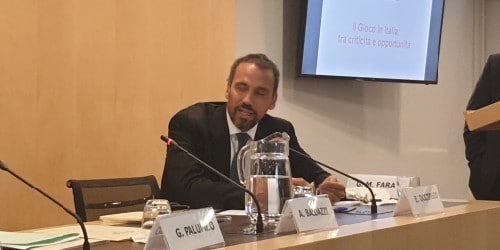 Convegno Eurispes, Cardia (Acadi): ‘Noi ci sentiamo parte integrante dello Stato’ (video) Convegno Eurispes, Cardia (Acadi): ‘Noi ci sentiamo parte integrante dello Stato’ (video)