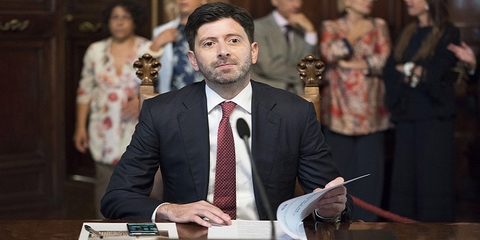 COVID-19. Prorogata chiusura, per i bar e intrattenimento apertura scaglionata e (forse) per età COVID-19. Prorogata chiusura, per i bar e intrattenimento apertura scaglionata e (forse) per età