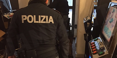 Rimini, denunciato rappresentante sala vlt per innosservanza disposizioni di sicurezza e violazione di alcune prescrizioni imposte nella licenza Rimini, denunciato rappresentante sala vlt per innosservanza disposizioni di sicurezza e violazione di alcune prescrizioni imposte nella licenza