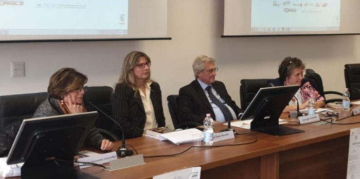 Università di Salerno, Lembo (Mef): ‘Giochi, ci vuole conoscenza. Non è un mondo dorato, ma nemmeno solo negativo’ Università di Salerno, Lembo (Mef): ‘Giochi, ci vuole conoscenza. Non è un mondo dorato, ma nemmeno solo negativo’