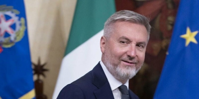 Gioco azzardo. Difesa: ministro Guerini su operazione Jackpot carabinieri, altra vittoria della legalità Gioco azzardo. Difesa: ministro Guerini su operazione Jackpot carabinieri, altra vittoria della legalitÃ