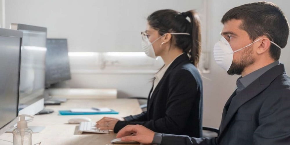 Green Pass e lavoro, Confesercenti: “Imprese disponibili ma servono regole chiare, gradualità e tempi adeguati” Green Pass e lavoro, Confesercenti: “Imprese disponibili ma servono regole chiare, gradualità e tempi adeguati”