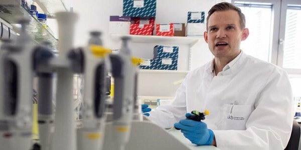 Dalla Germania uno studio controcorrente: nessun contagio Coronavirus nei bar e durante lo shopping Dalla Germania uno studio controcorrente: nessun contagio Coronavirus nei bar e durante lo shopping