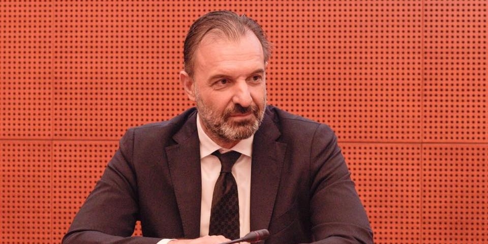 Coronavirus, Bitonci (Lega): “Italia ferma ma Conte apre a lotterie e scommesse, adesso basta” Coronavirus, Bitonci (Lega): “Italia ferma ma Conte apre a lotterie e scommesse, adesso basta”