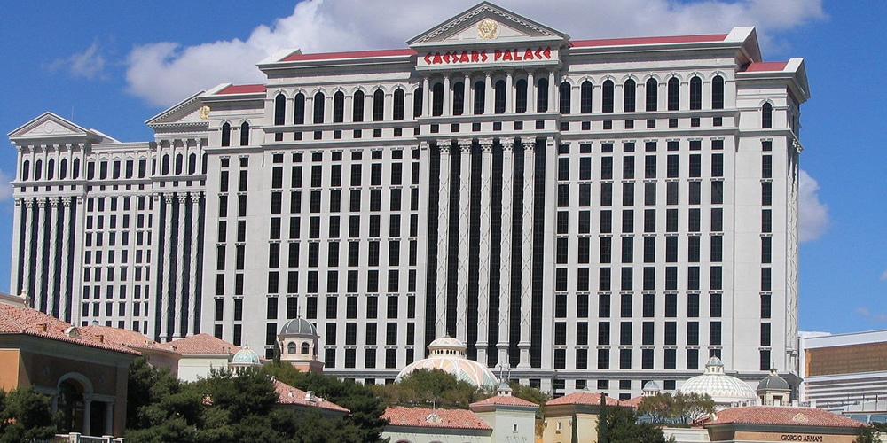 Las Vegas, Caesars Entertainment Corporation riapre i casinò Caesars Palace e Flamingo Caesars Palace