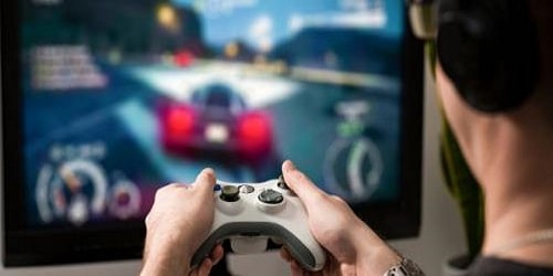 Senato, Commissione Istruzione approva documento inerente l’impatto del digitale sugli studenti: “Scoraggiare l’uso di smartphone e videogiochi per minori di 14 anni” Senato, Commissione Istruzione approva documento inerente l’impatto del digitale sugli studenti: “Scoraggiare l’uso di smartphone e videogiochi per minori di 14 anni”