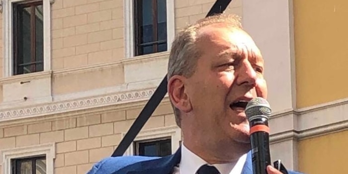 La Pietra (sott. Masaf): “Sostegno all’ippica con riduzione imposte e rivalutazione Preu delle slot” La Pietra (sott. Masaf): “Sostegno all’ippica con riduzione imposte e rivalutazione Preu delle slot”