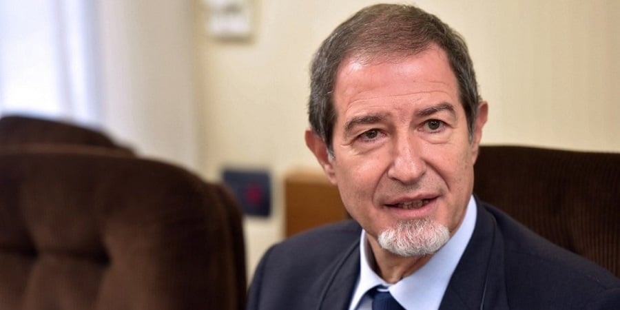 Musumeci (Sicilia): “Ci confronteremo con il governo su altre aperture” Musumeci (Sicilia): “Ci confronteremo con il governo su altre aperture”