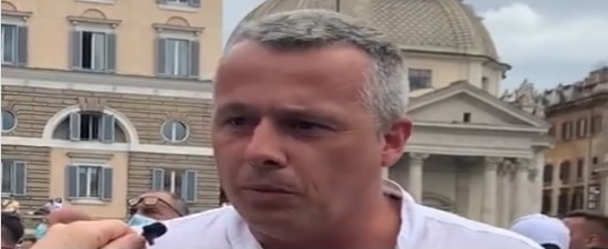 Manifestazione comparto giochi a Roma: intervista a un dipendente della sala bingo Billions di Roma (video) Manifestazione comparto giochi a Roma: intervista a un dipendente della sala bingo Billions di Roma (video)