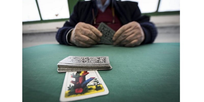 Emilia Romagna. Non solo slot e scommesse. Gibertoni (Misto): consentire la ripresa del gioco delle carte Emilia Romagna. Non solo slot e scommesse. Gibertoni (Misto): consentire la ripresa del gioco delle carte