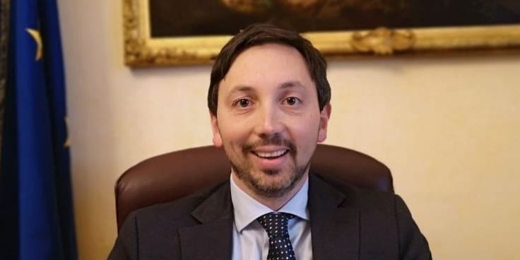 Delega fiscale in Commissione Finanze Camera, emendamento Trano (Misto): “Strutturare Codice tributario unico contenente anche testo in materia di dogane, accise e giochi” Delega fiscale in Commissione Finanze Camera, emendamento Trano (Misto): “Strutturare Codice tributario unico contenente anche testo in materia di dogane, accise e giochi”