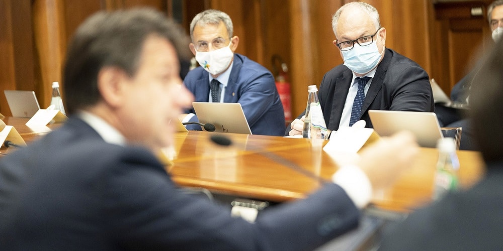 Legge di Bilancio 2021. Testo al vaglio del CdM (bozza): al Mef spetta adeguamento stanziamenti per il pagamenti vincite di scommesse e lotterie Legge di Bilancio 2021. Testo al vaglio del CdM (bozza): al Mef spetta adeguamento stanziamenti per il pagamenti vincite di scommesse e lotterie