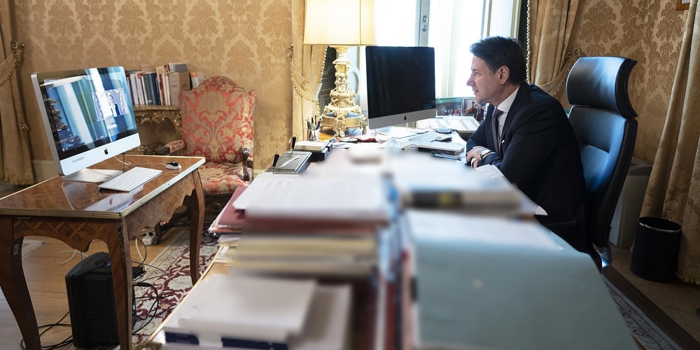 Coronavirus. Il Governo pensa a Linee Guida chiusure Regioni, escluso un nuovo DPCM Coronavirus. Il Governo pensa a Linee Guida chiusure Regioni, escluso un nuovo DPCM