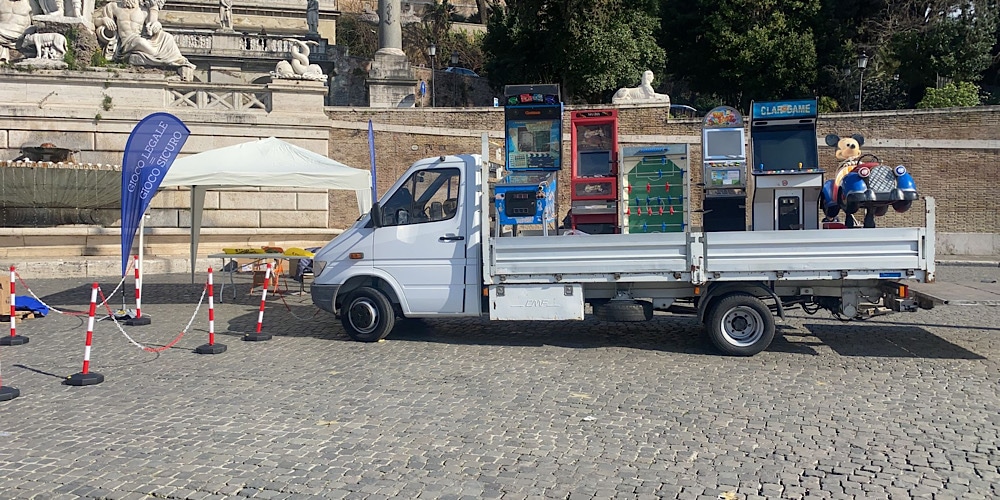 Manifestazione operatori giochi, scendono in piazza a Roma anche gli apparecchi da intrattenimento Manifestazione operatori giochi, scendono in piazza a Roma anche gli apparecchi da intrattenimento