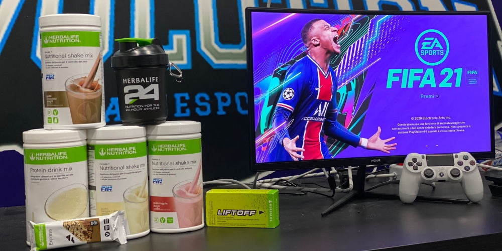 Nuovo sponsor per il Team Esport Revolution: gli integratori di Herbalife a supporto dei players Nuovo sponsor per il Team Esport Revolution: gli integratori di Herbalife a supporto dei players