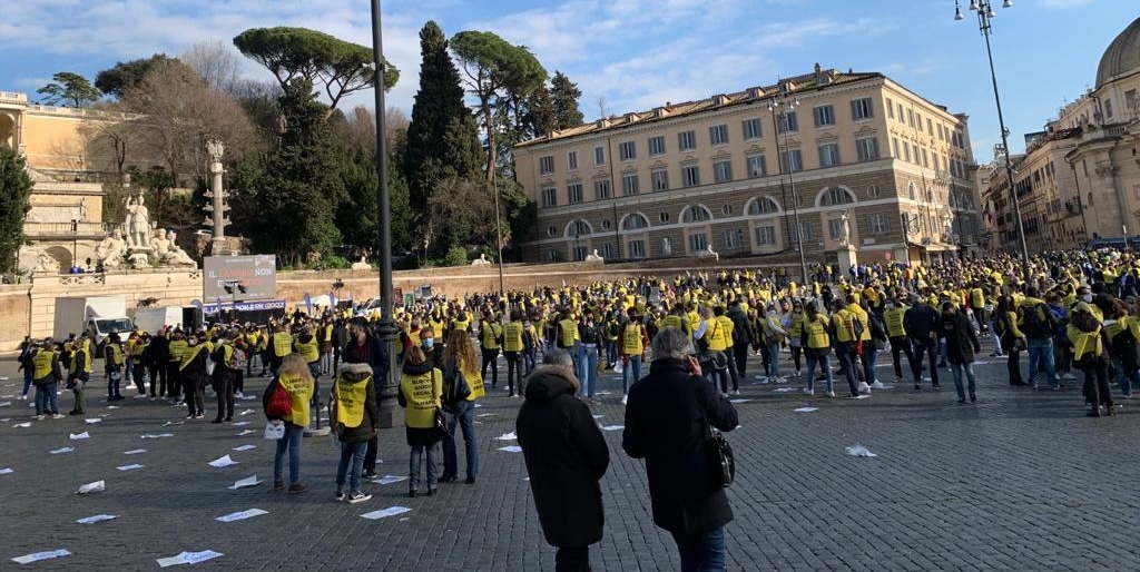 Il Sole 24 Ore: “Gioco pubblico, a rischio 180mila posti di lavoro” Il Sole 24 Ore: “Gioco pubblico, a rischio 180mila posti di lavoro”