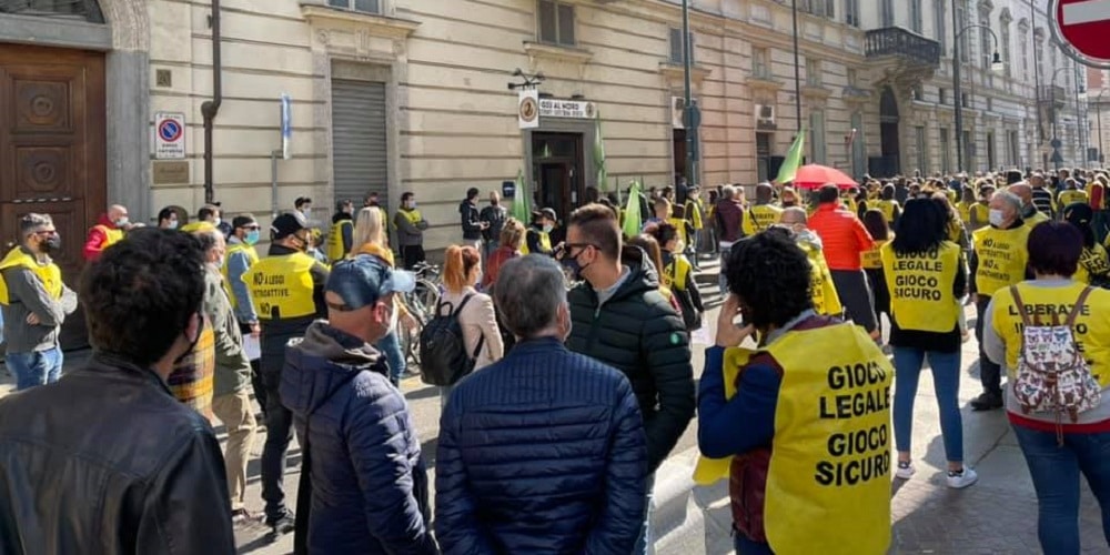Piemonte. Legge gioco d’azzardo, Bodini (operatore): “Prevalga il buon senso nel rispetto di chi ha sempre svolto una attività legale” Piemonte. Legge gioco d’azzardo, Bodini (operatore): “Prevalga il buon senso nel rispetto di chi ha sempre svolto una attività legale”