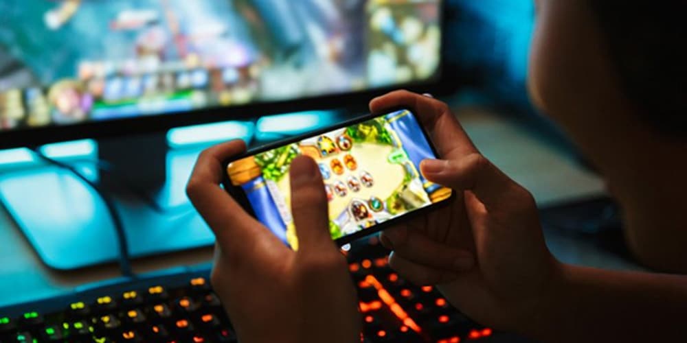 Manovra, dossier “Profili finanziari”: dipendenze comportamentali legate al gioco, tra i giovani dati allarmanti Giochi online