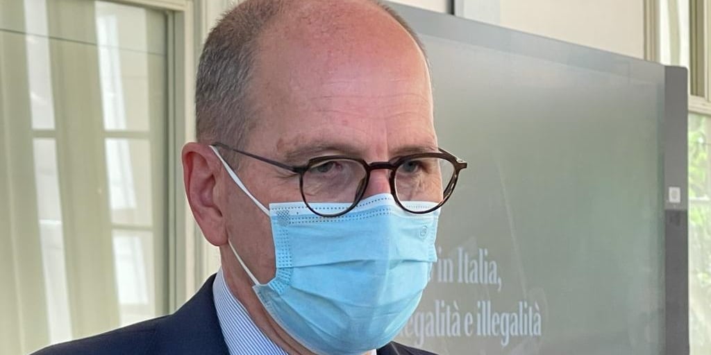 Ricerca Luiss-Ipsos su gioco in Italia, Pagnoncelli (Ipsos): “Da noi senso della legalità all’italiana, servono sanzioni e prevenzione” Ricerca Luiss-Ipsos su gioco in Italia, Pagnoncelli (Ipsos): “Da noi senso della legalità all’italiana, servono sanzioni e prevenzione”