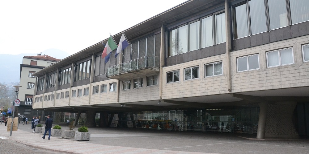 Trentino Alto Adige: la Regione incassa oltre 10 mln da gioco d’azzardo e scommesse (e mette al bando le slot) Trentino Alto Adige: la Regione incassa oltre 10 mln da gioco d’azzardo e scommesse (e mette al bando le slot)