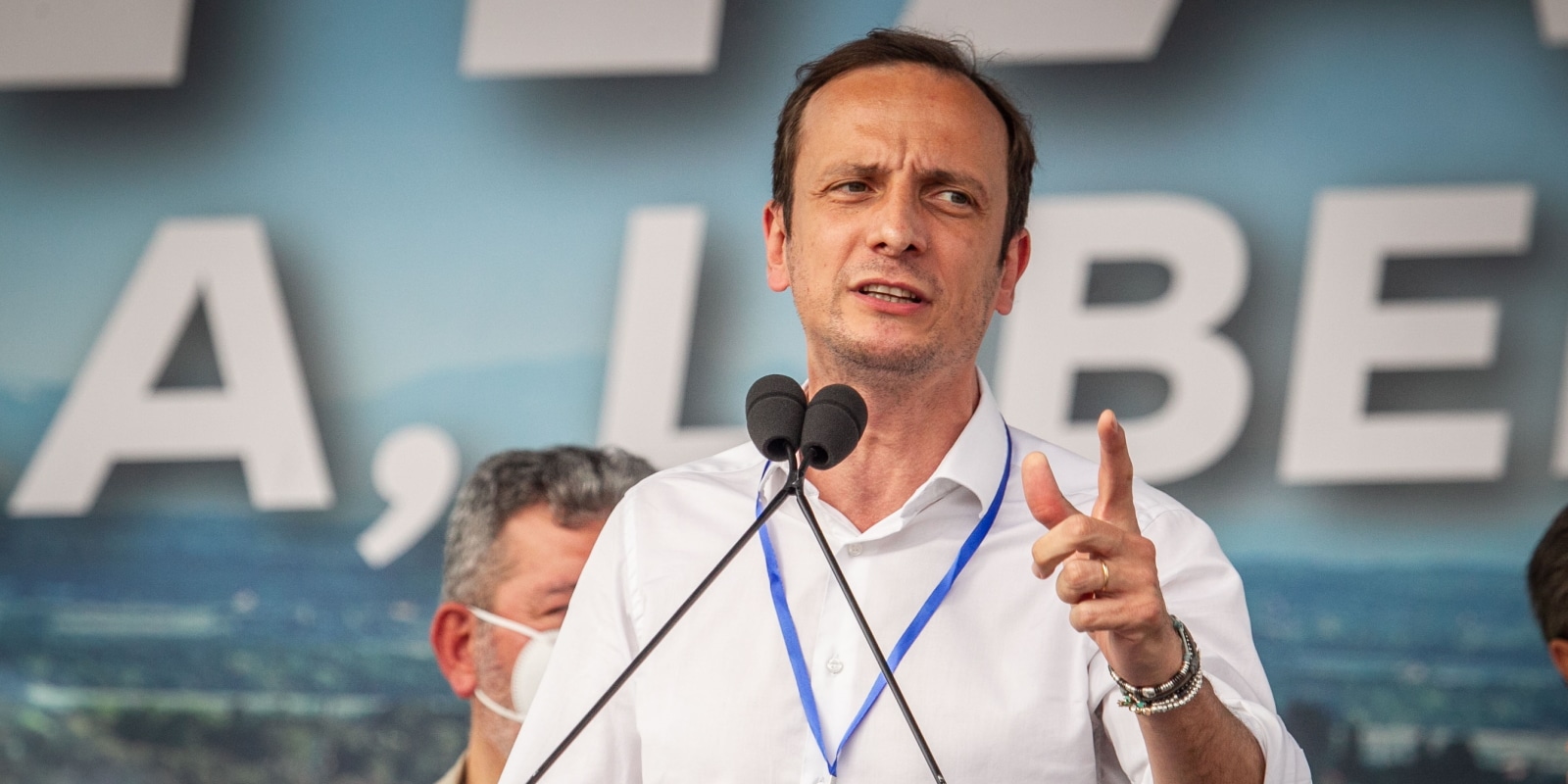 Conferenza Regioni, Fedriga: “Aggiornate Linee guida per riapertura attività economiche e sociali. Riprendono pienamente convegni e congressi” Massimiliano Fedriga
