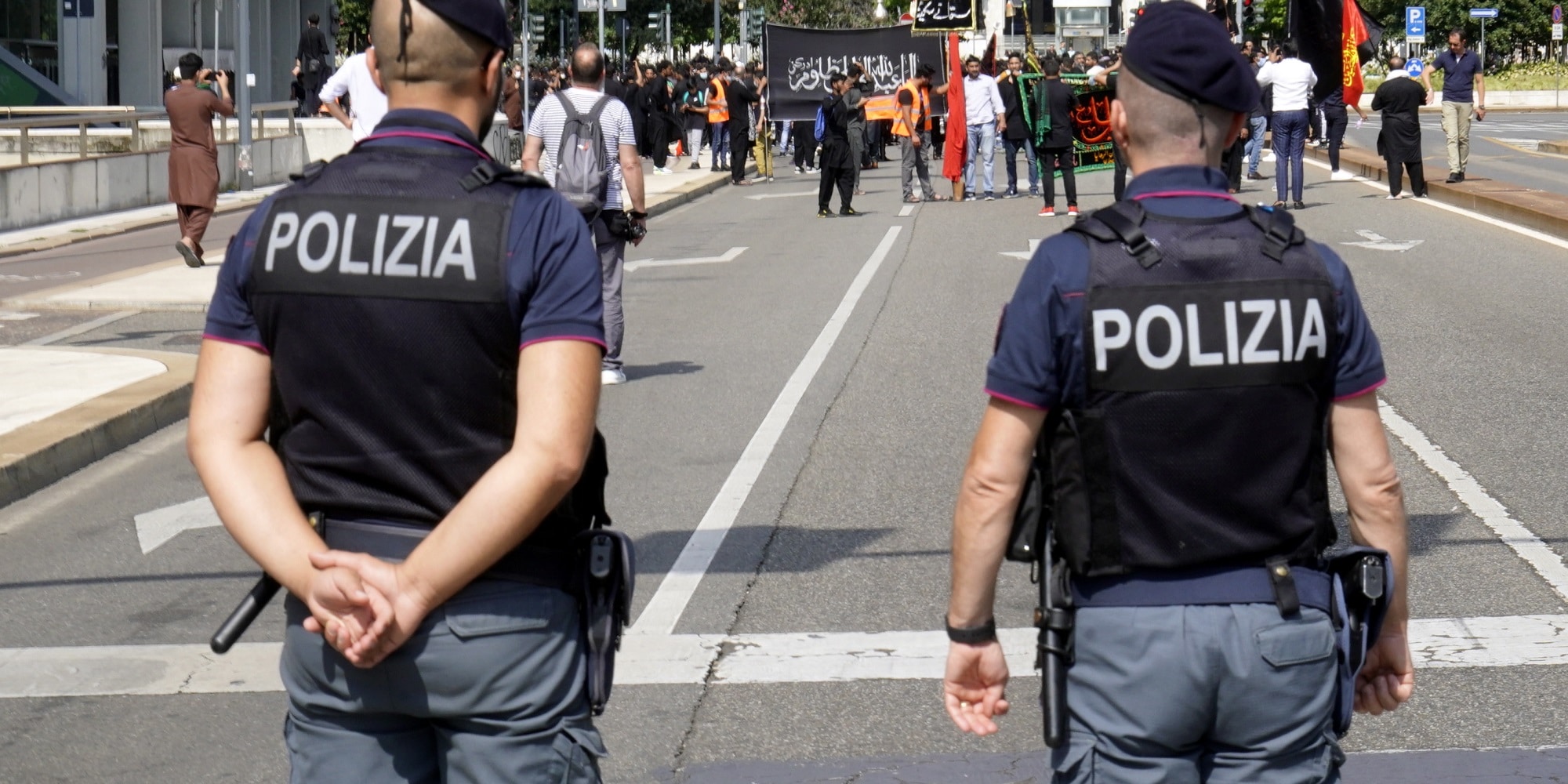 Fermo, proseguono i controlli sul green pass in tutta la provincia: nelle sale giochi nessuna irregolarità Polizia imagoeconomica