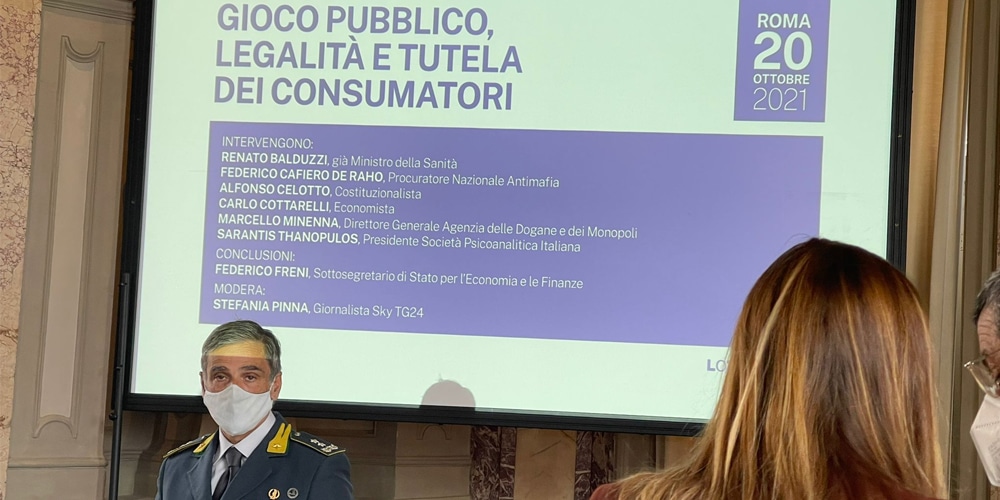 “Gioco pubblico, legalità e tutela dei consumatori”: offerta lecita stimata in circa 100mila negozi specializzati e pubblici esercizi, settore risorsa importante per economia del Paese “Gioco pubblico, legalità e tutela dei consumatori”: offerta lecita stimata in circa 100mila negozi specializzati e pubblici esercizi, settore risorsa importante per economia del Paese