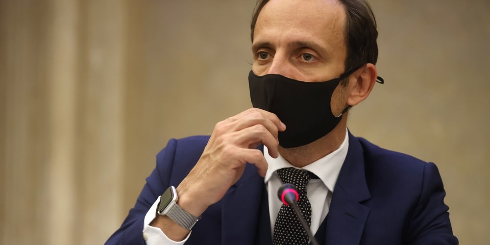 COVID, Fedriga (Regioni): “Aggiornate lnee guida per apertura attività economiche” COVID, Fedriga (Regioni): “Aggiornate lnee guida per apertura attività economiche”