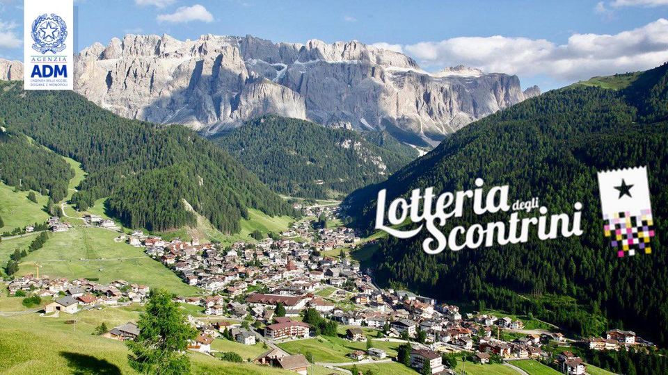 Lotteria degli Scontrini: la fortuna bacia Selva di Val Gardena (BZ) Lotteria degli Scontrini: la fortuna bacia Selva di Val Gardena (BZ)