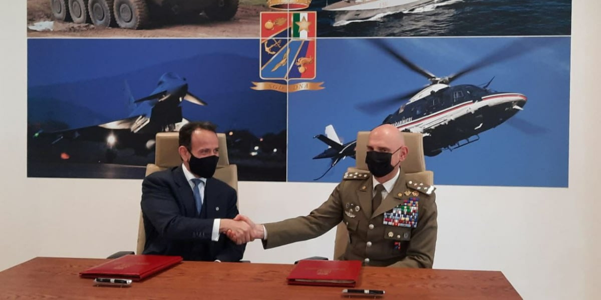 Adm: siglato protocollo d’intesa con il Ministero della Difesa per le operazioni doganali dei materiali di manutenzione dei mezzi militari Adm: siglato protocollo d’intesa con il Ministero della Difesa per le operazioni doganali dei materiali di manutenzione dei mezzi militari