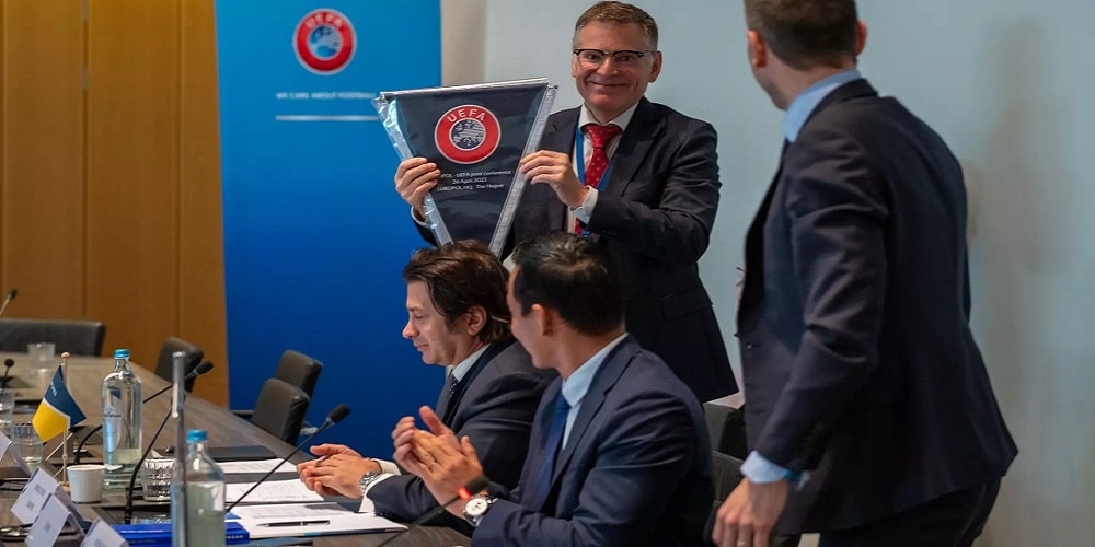 Europol e UEFA tengono la prima conferenza internazionale sul match-fixing nel calcio Europol e UEFA tengono la prima conferenza internazionale sul match-fixing nel calcio
