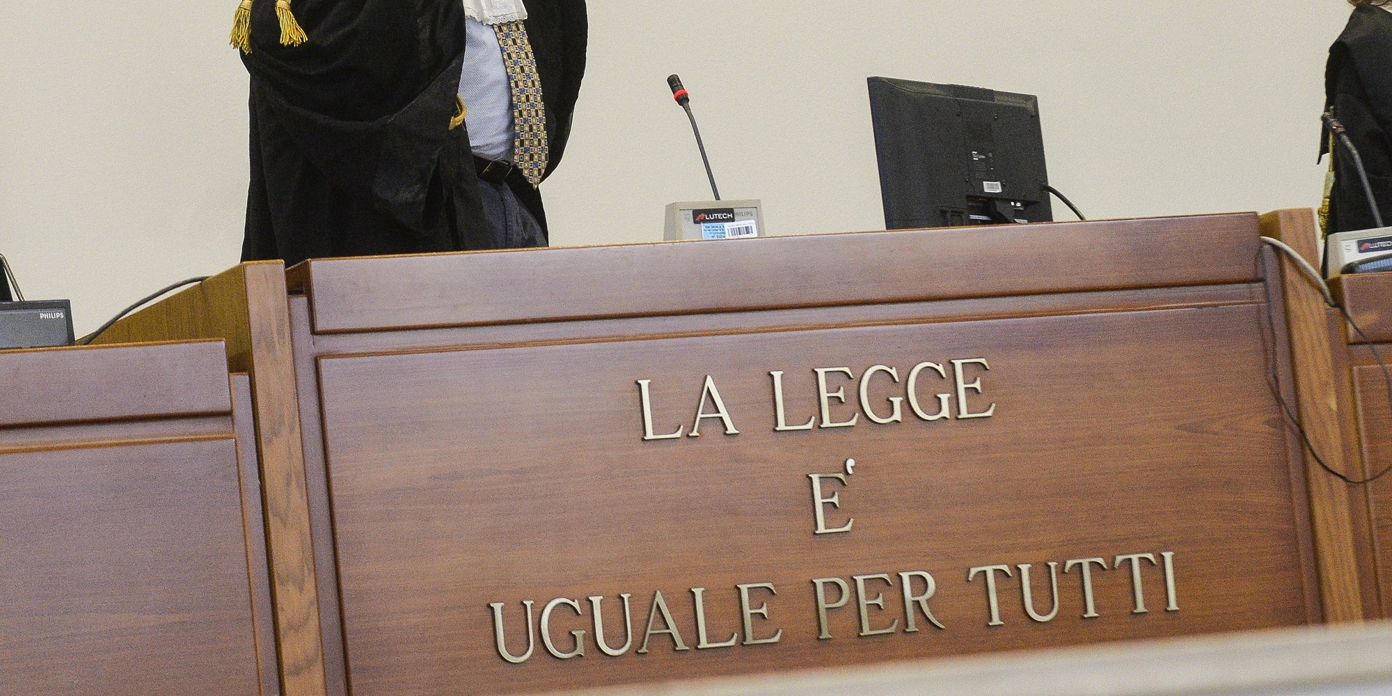 Scommesse online gestite dalla ‘ndrangheta, processo “Galassia”: in Corte d’Appello confermate cinque condanne (una con pena ridotta) e un’assoluzione Scommesse online gestite dalla ‘ndrangheta, processo “Galassia”: in Corte d’Appello confermate cinque condanne (una con pena ridotta) e un’assoluzione