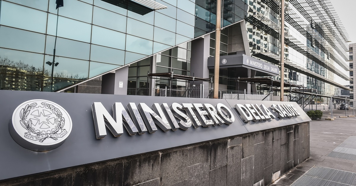 Gioco d’azzardo, ieri la prima riunione dell’Osservatorio del Ministero della Salute ed è già polemica sul decreto di riordino Gioco d’azzardo, ieri la prima riunione dell’Osservatorio del Ministero della Salute ed è già polemica sul decreto di riordino